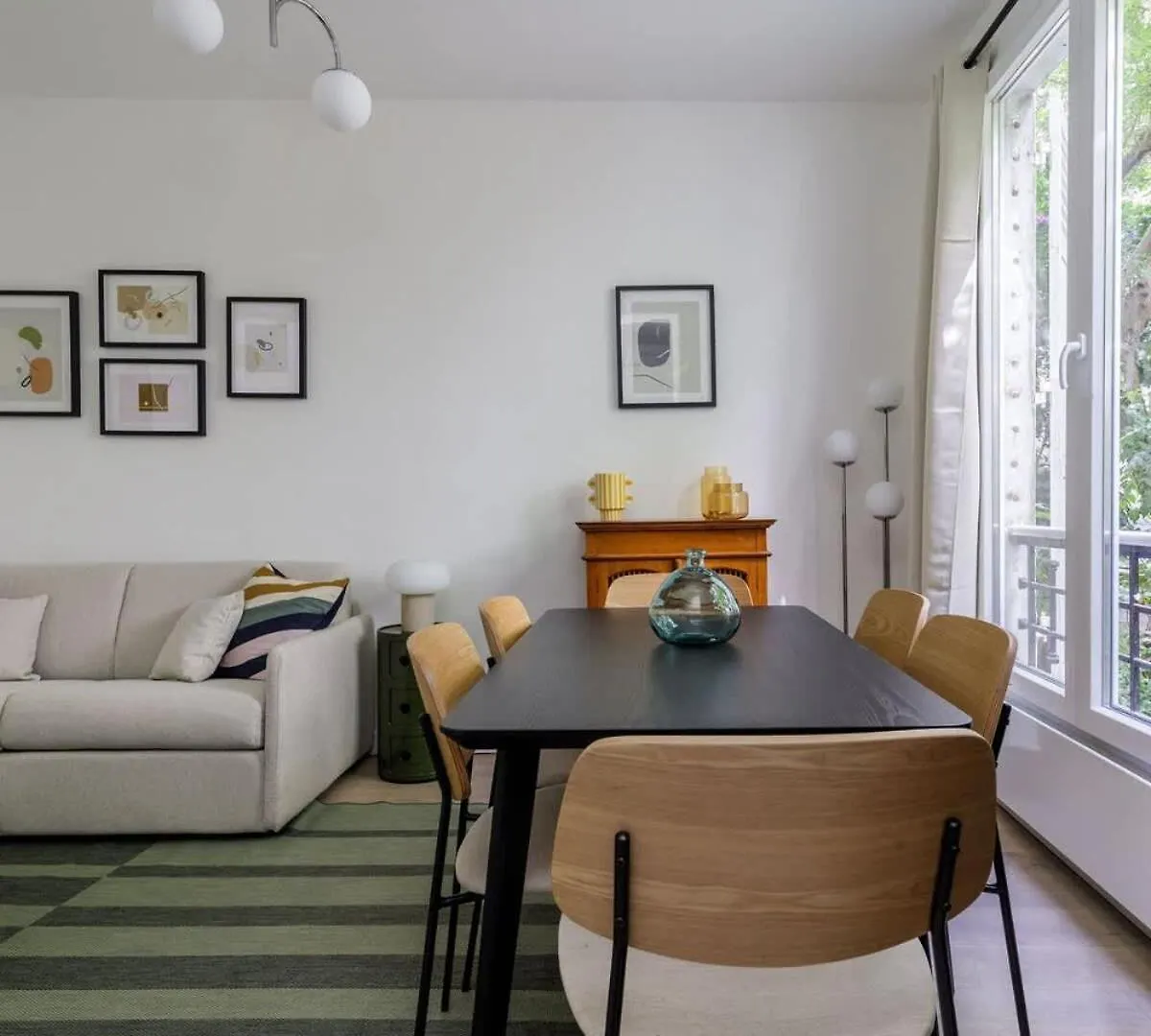 Guersant - Maison Cosy 6Pax Proche Etoile باريس بيت للعطل