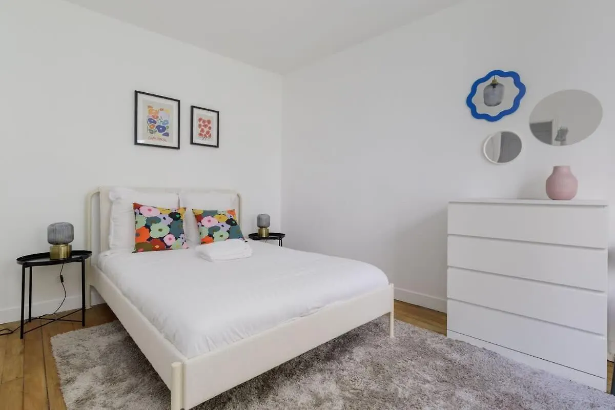 Guersant - Maison Cosy 6Pax Proche Etoile باريس بيت للعطل